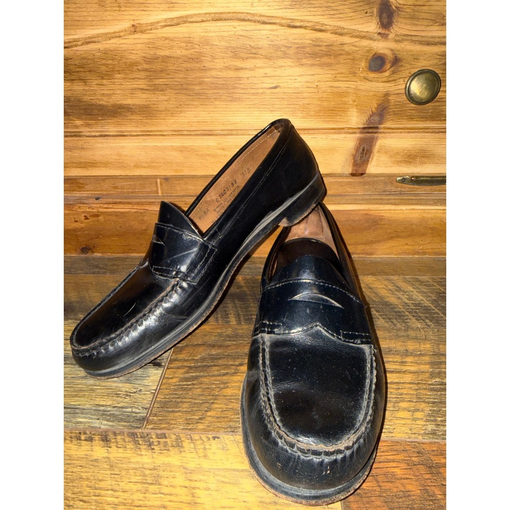 G.H. Bass & Co. Weejuns Black Leather Penny Loafers 7.5 AA Preppy Dark Academia